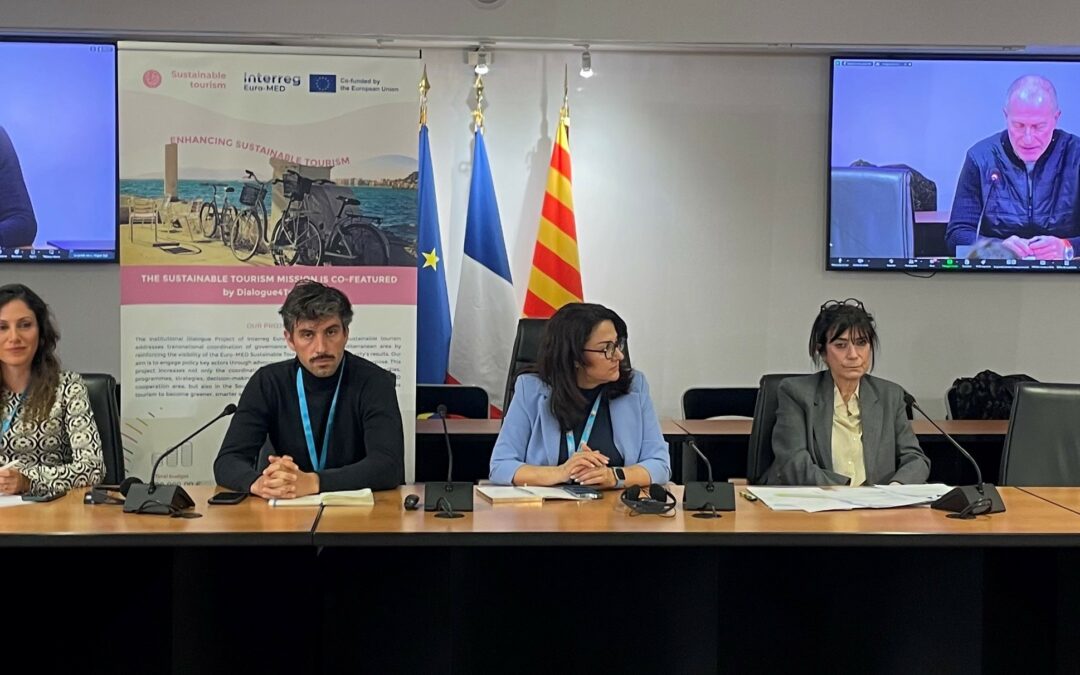 Open discussion in the work session on the “Cross-Network Alliance on Sustainable Tourism. A dialogue with Initiatives, Strategies and other Programmes in the MED”